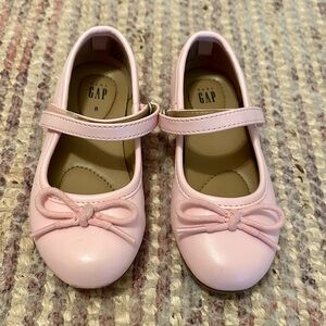 GAP Light Pink Kids Mary Jane Shoes